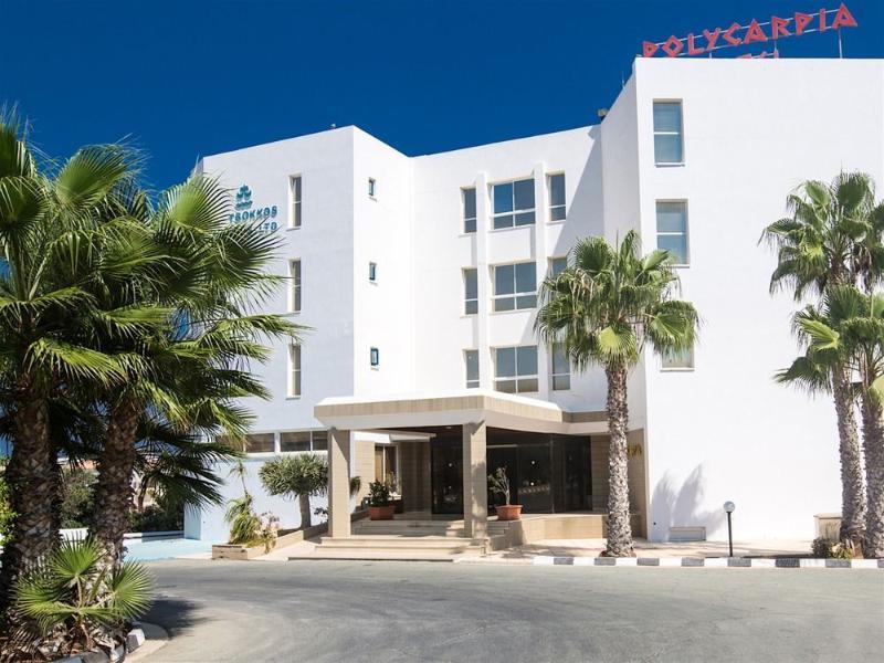 Polycarpia Hotel Pernera ภายนอก รูปภาพ